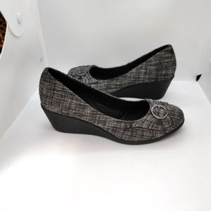 DexFlex Comfort Women's Black Tweed Comfort Shoes with Wedge Heel 9M